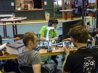 Ideenaustausch mit den Fumanoids