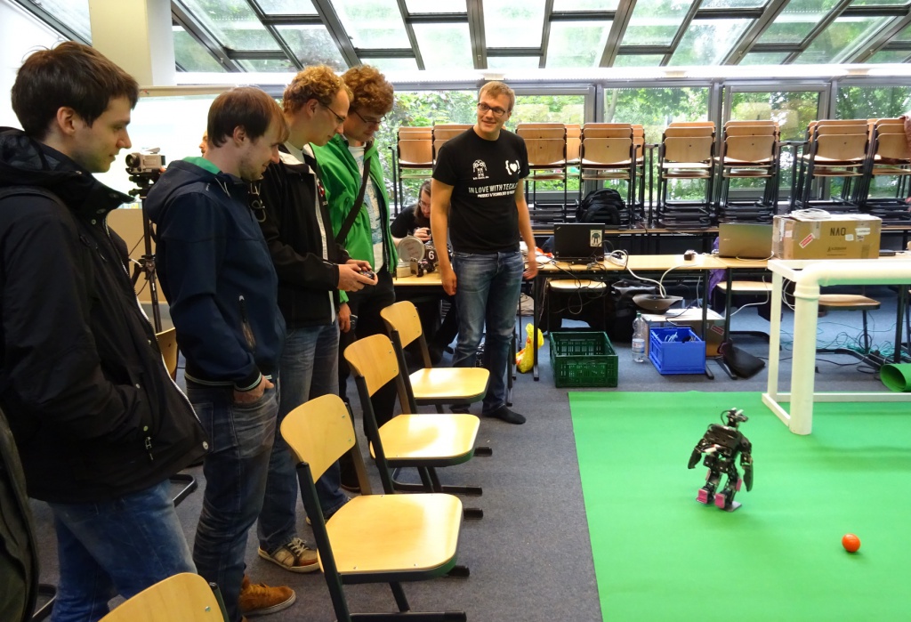 Sommerfest_TU_2015.jpg Sommerfest_TU_2015.jpg