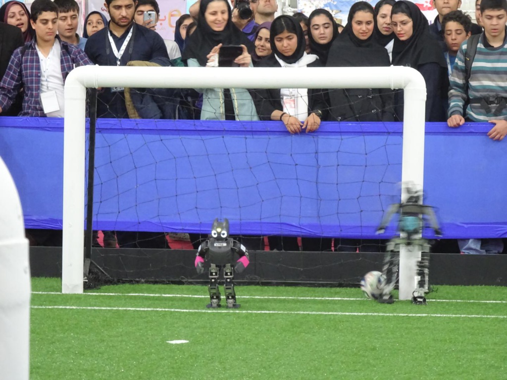 Match Fumanoids vs. BoldHearts Match Fumanoids vs. BoldHearts