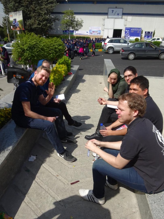 Fumanoids like to meet outside too