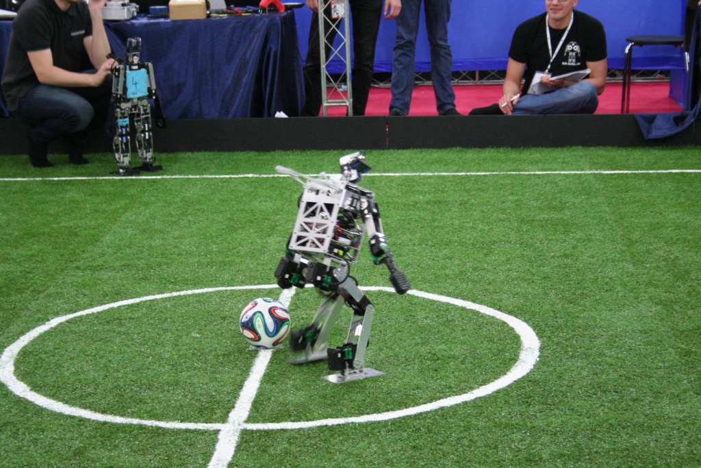 Minibot playing Minibot playing