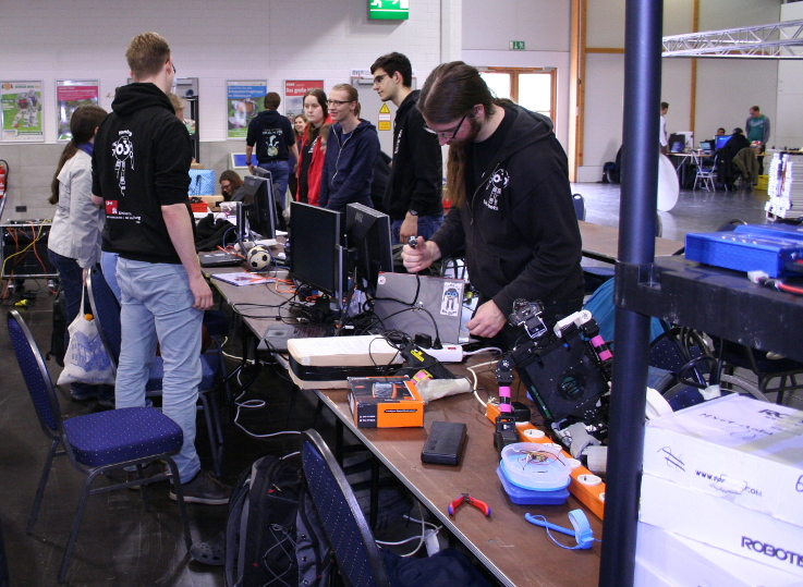 Aufbau2.JPG Aufbau2.JPG